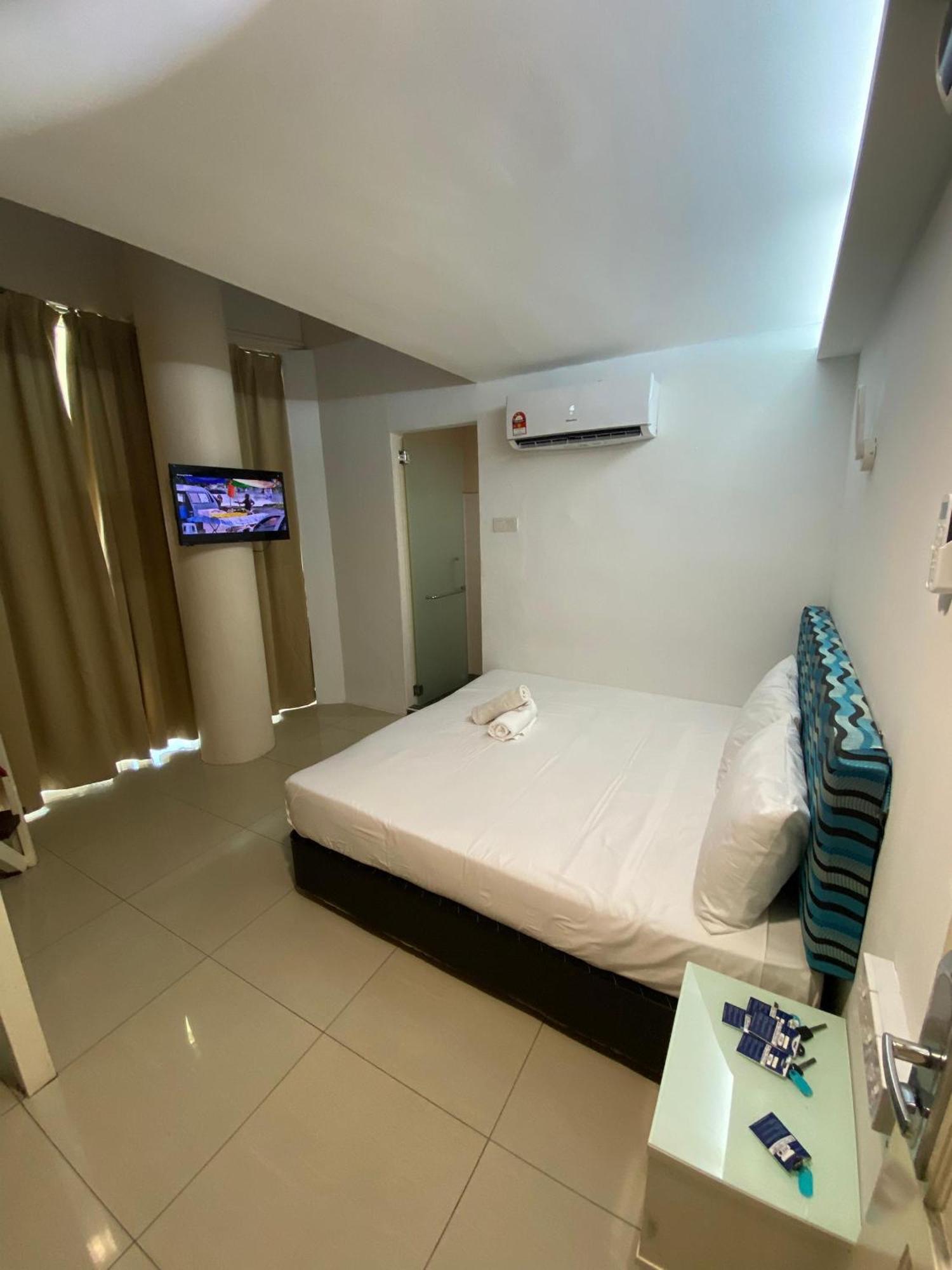 Pillows Plus Kota Damansara Kültér fotó